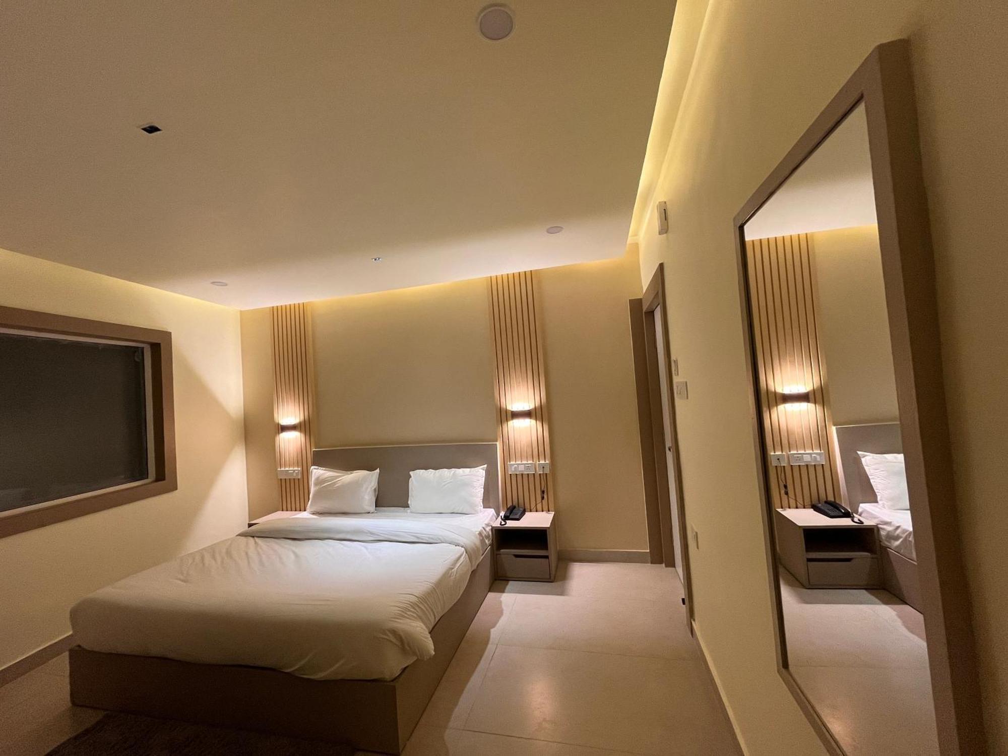 Spruce Hill Hotel & Restro Nainital Dış mekan fotoğraf