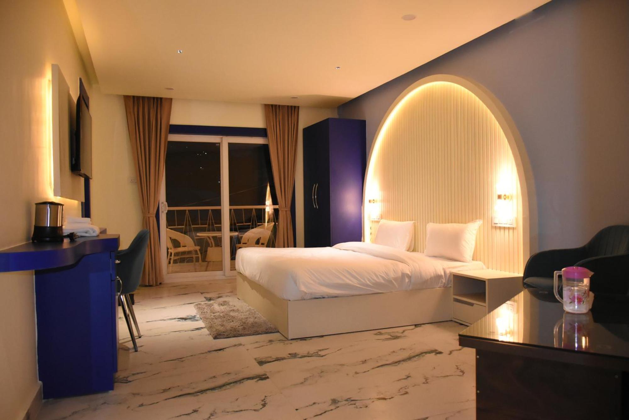 Spruce Hill Hotel & Restro Nainital Dış mekan fotoğraf